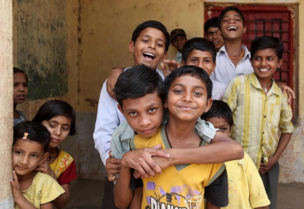 인도의 어린이들(사진 출처-더 가디언)