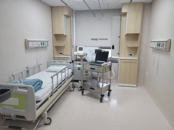 이대목동병원 52병동에 마련된 임산부 격리실(사진-이대목동병원)