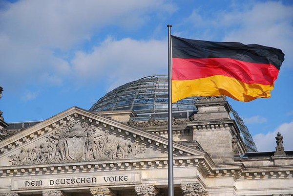 베를린에 있는 독일 국회의사당(출처-pixabay)