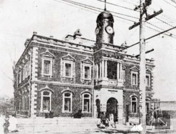 한성전기회사가 1901년 8월 17일 서울에 첫 전기 점등식을 가졌다. 한국기자협회가 1964년 창립했고, 1999년 터키에서 ...